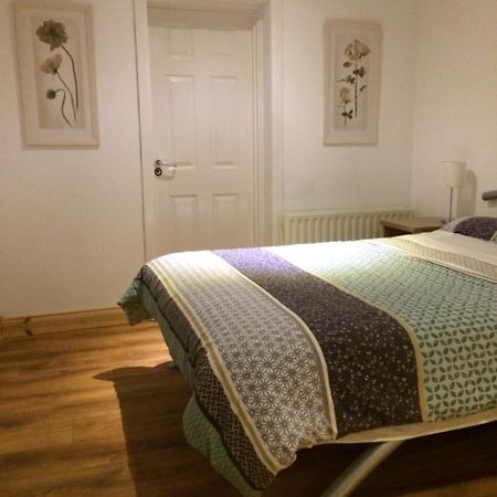 Donegal Town Independent Hostel Bagian luar foto