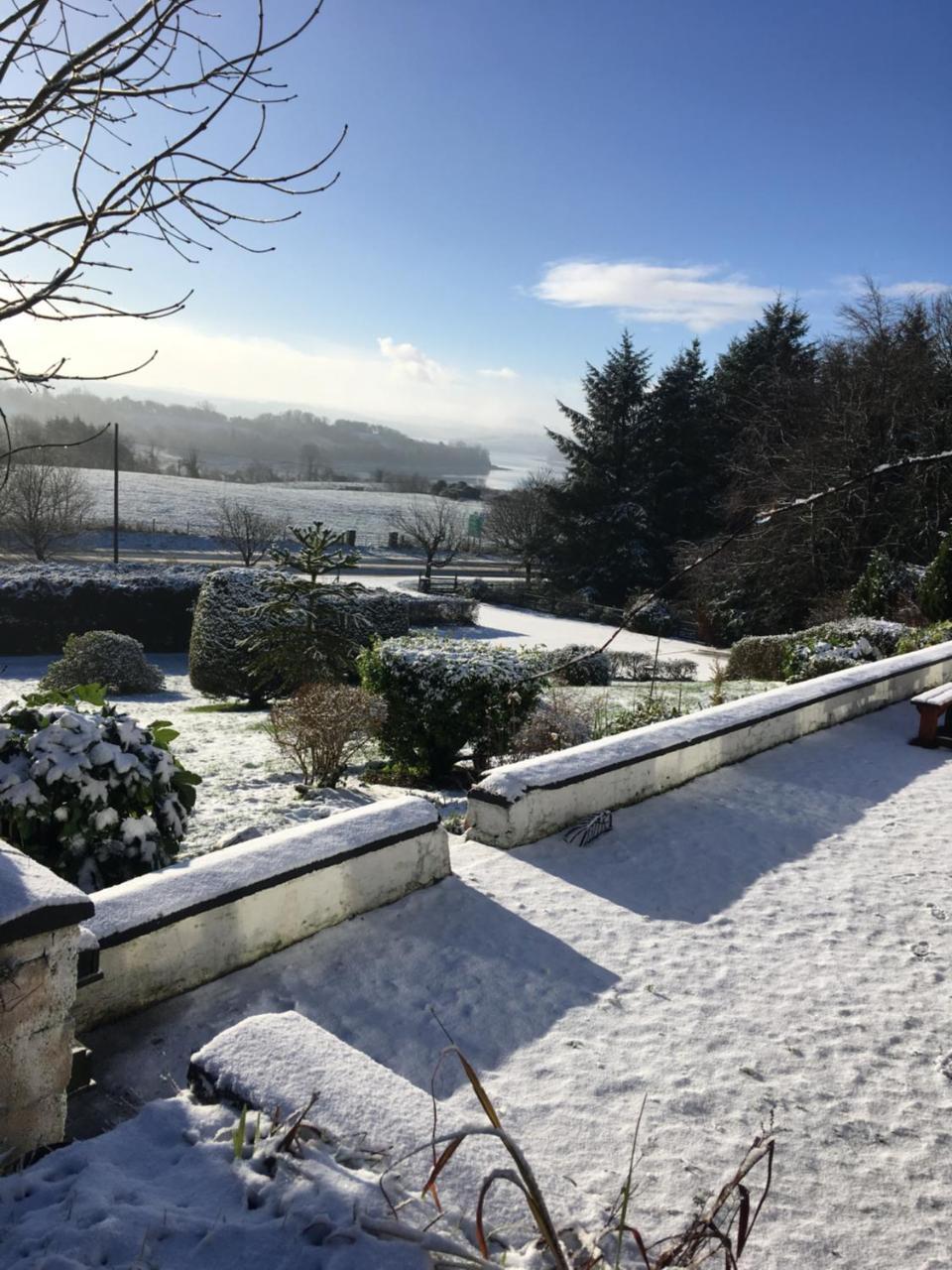 Donegal Town Independent Hostel Bagian luar foto