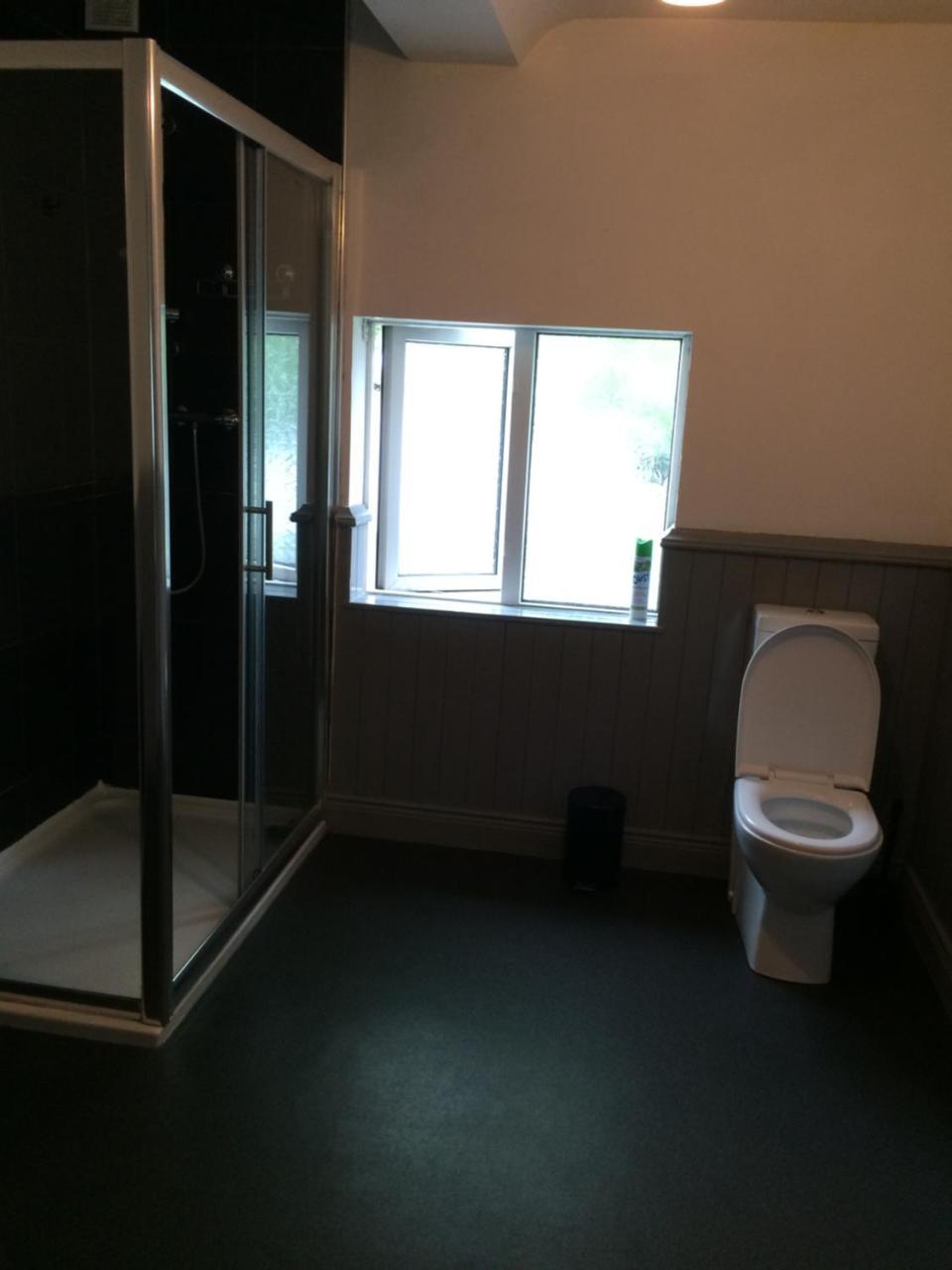 Donegal Town Independent Hostel Bagian luar foto